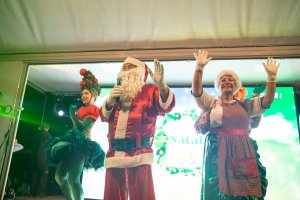 Prefeitura promove chegada do Papai Noel nas superintend&ecirc;ncias do Bormann e Efapi