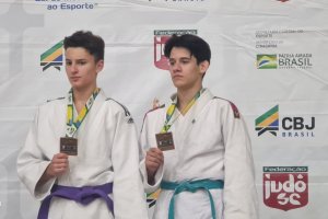 Jud&ocirc; de Chapec&oacute; conquista 14 medalhas na Copa SC