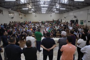 Prefeitura anuncia R$ 65 milhões em Centro Multiuso do Santo Antônio, Arena Chapecó e asfalto