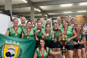 Bol&atilde;o feminino de Chapec&oacute; conquista o terceiro lugar na Ta&ccedil;a Santa Catarina