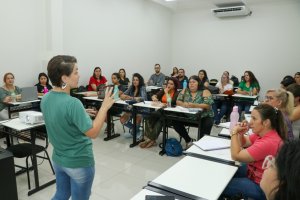 Iniciadas as forma&ccedil;&otilde;es do Programa Pare na Rede Municipal