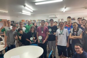 Funda&ccedil;&atilde;o de Esporte de Chapec&oacute; promove fase municipal do Xadrez dos JESC