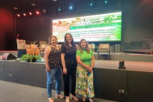 Secretaria Municipal de Educa&ccedil;&atilde;o est&aacute; representada em semin&aacute;rio nacional