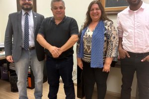 Prefeito de Chapec&oacute; trata sobre projetos na Funda&ccedil;&atilde;o Catarinense de Cultura