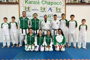 Karat&ecirc; de Chapec&oacute; viaja para disputa de competi&ccedil;&atilde;o nacional em Joinville
