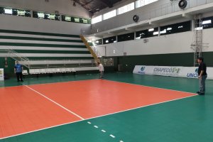 Gin&aacute;sio Ivo Silveira est&aacute; pronto para receber jogos