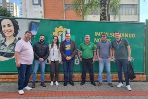 Simplifica Chapec&oacute; realiza reuni&atilde;o com o Sebrae
