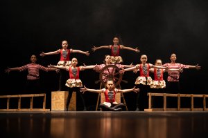 Dan&ccedil;a Chapec&oacute; promove oficina solid&aacute;ria para v&iacute;timas das chuvas no RS