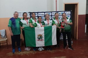 Bocha Feminina de Chapec&oacute; fica vice-campe&atilde; estadual