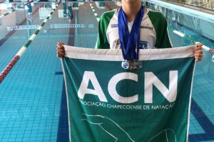 Nadador da ACN &eacute; campe&atilde;o catarinense