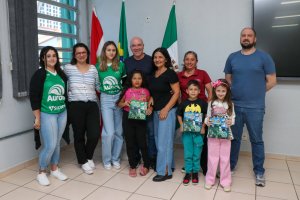 Estudantes da Rede Municipal são finalistas no concurso do cinquentenário da Chapecoense
