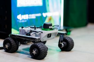 Competi&ccedil;&atilde;o de Rob&oacute;tica e Maratona de Programa&ccedil;&atilde;o s&atilde;o atra&ccedil;&otilde;es no Parque Desbravalley