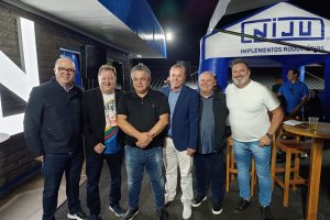 Fetranslog é divulgada durante a Efapi 2023