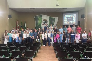 Capacitação para equipe de saúde bucal em Chapecó