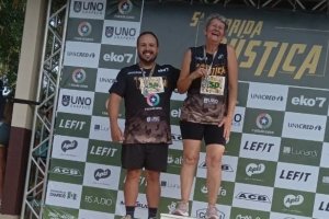 Paciente da saúde corre 5km com apoio do professor do posto