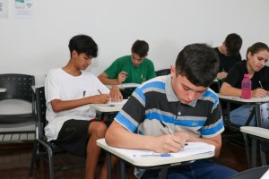 Estudantes da Rede Municipal de Ensino participam da segunda fase da Olimpíada de Matemática