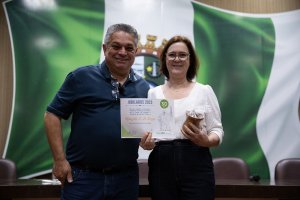 Prefeitura de Chapecó faz homenagem aos servidores que completaram 30 anos de serviço