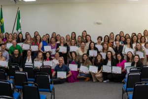 Gestores Municipais das instituições de ensino tomam posse em Chapecó