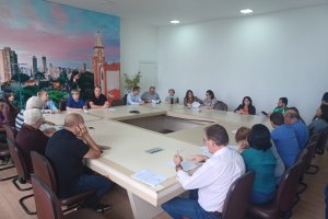 Prefeitura assina termo de repasse de R$ 687 mil para sete entidades sociais