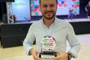 Fundação Cultural de Chapecó recebe prêmio de melhor programa de circulação artística de SC