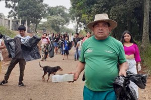 A&ccedil;&atilde;o da Prefeitura e comunidade ind&iacute;gena recolhe 200 sacos de lixo na Aldeia Kond&aacute;