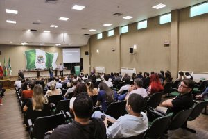 Simplifica Chapecó reúne contadores e empresários para anunciar medidas de desburocratização