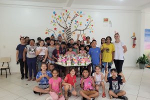 CRAS do Bormann realiza confraternização de Páscoa