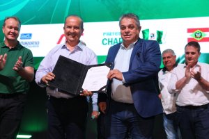 Prefeitura e Estado anunciam R$ 53 milh&otilde;es para constru&ccedil;&atilde;o do Aut&oacute;dromo Internacional de Chapec&oacute;