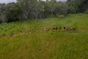 Crian&ccedil;as do CEIM S&Acirc;PE TY K&Oacute; SI realizam coleta de macela