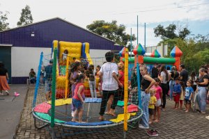 Dia Estadual da Fam&iacute;lia na Escola ocorreu no final de semana na Rede Municipal em Chapec&oacute; 