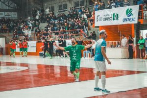 Prefeitura de Chapec&oacute;/Chapecoense Futsal/Unoesc vence cl&aacute;ssico contra a Xaxiense