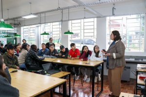 Orienta&ccedil;&atilde;o Profissional &eacute; desenvolvida para Estudantes de 9&ordm; ano da Rede Municipal de Chapec&oacute;