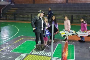 Atividades do maio amarelo em Chapec&oacute; atendem mais de 7500 pessoas