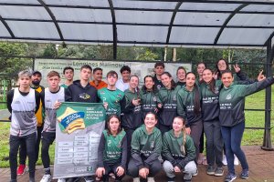 V&ocirc;lei de Praia participa de competi&ccedil;&atilde;o em Pinhalzinho