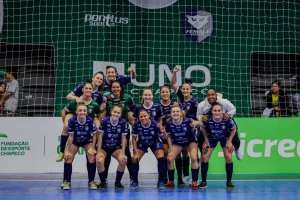 PMC/Female/Unochapec&oacute; vence a segunda na Liga Feminina de Futsal