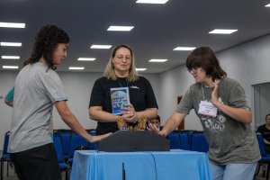 Rede Municipal de Ensino realiza 1&ordm; �ENGLISH GAME SHOW�