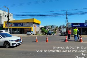 Obras de revitaliza&ccedil;&atilde;o na Avenida Attilio Fontana v&atilde;o at&eacute; ter&ccedil;a-feira