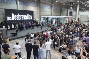 Projeto Mentes Digitais-Gera&ccedil;&atilde;o Desbravalley &eacute; apresentado em Feira