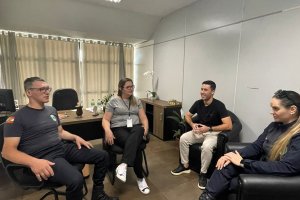 Reuni&atilde;o planejamento a&ccedil;&otilde;es Programa M&atilde;o Amiga