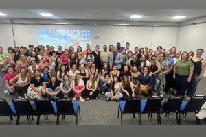 Equipe de sa&uacute;de participa de capacita&ccedil;&atilde;o sobre m&iacute;dias sociais