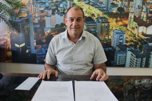 Itamar Agnoletto assume a Prefeitura de Chapecó por duas semanas