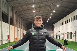 Atleta Chapecoense representa o Brasil no Sul-Americano de Atletismo