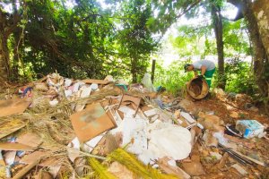Prefeitura combate descarte clandestino e pede apoio da popula&ccedil;&atilde;o