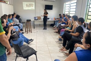 Agentes de Sa&uacute;de de Chapec&oacute; realizam capacita&ccedil;&atilde;o sobre focos de raiva bovina e equina