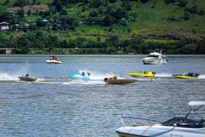 Goio-&Ecirc;n recebe pilotos internacionais para provas de Moton&aacute;utica