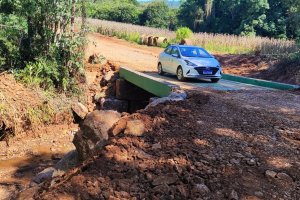 Prefeitura de Chapec&oacute; conclui ponte em comunidade ind&iacute;gena