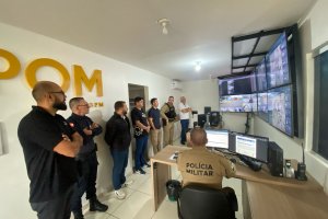 Comitiva de Chapec&oacute; conhece sistema de c&acirc;meras com reconhecimento facial de Pato Branco-PR