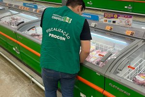 Procon de Chapec&oacute; realiza fiscaliza&ccedil;&atilde;o em supermercados