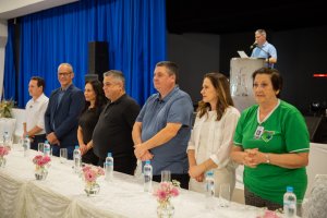 Chapec&oacute; escolhe Rei e Rainha dos Idosos