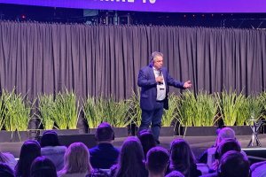 Chapec&oacute; Inovadora &eacute; apresentada no Summit Cidades